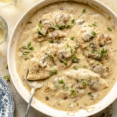 skillet chicken with mushroom gravy