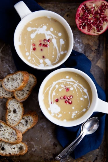 Roasted butternut squash soup in two mugs