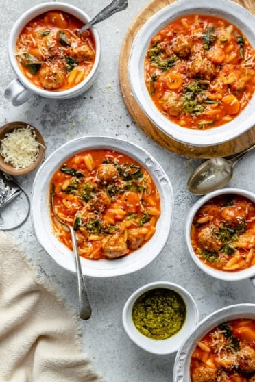 tomato orzo soup in bowls