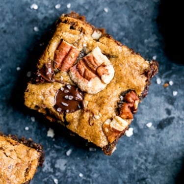 pecan blondies topped with sea salt