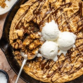 butterscotch cookie skillet topped with ice cream