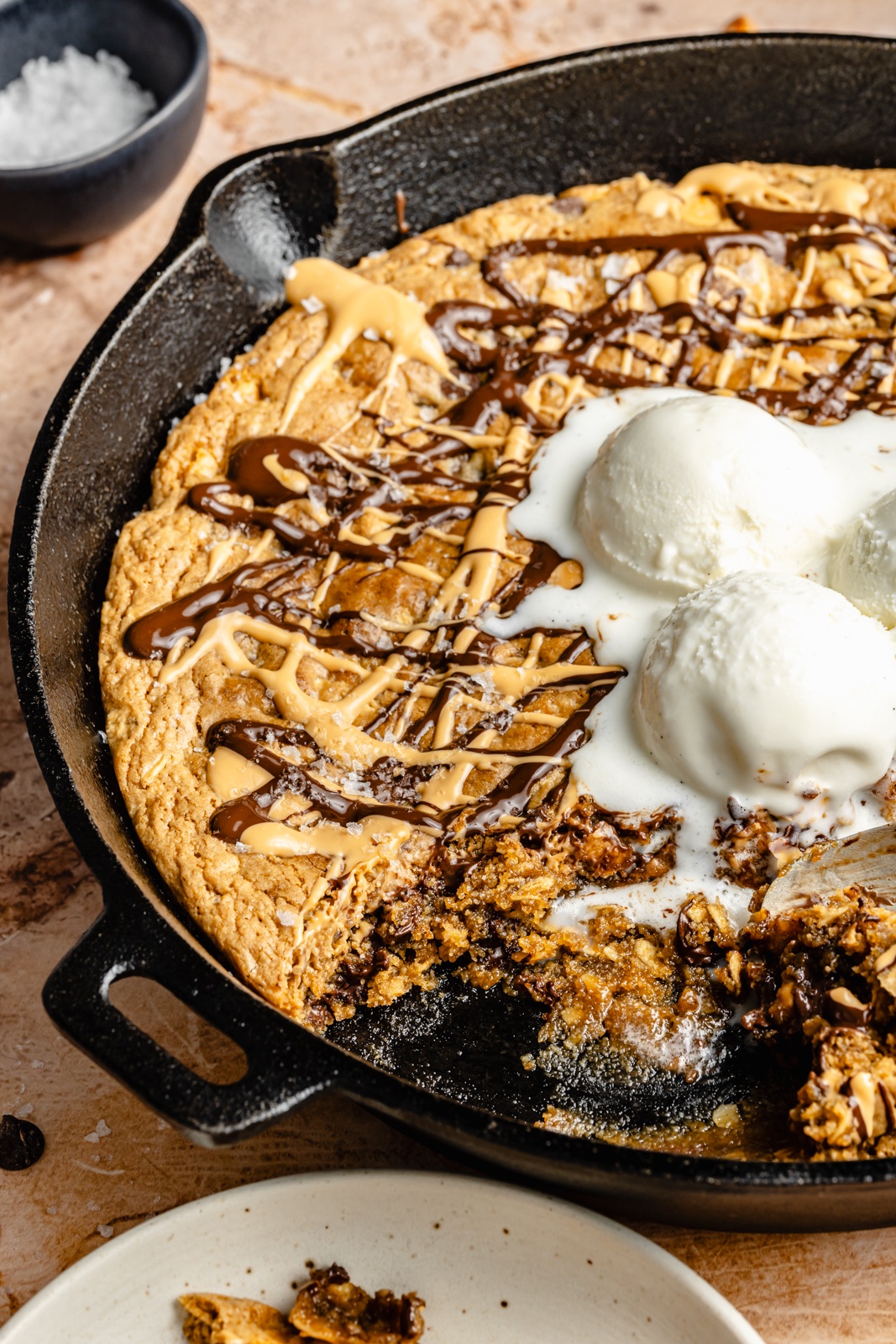 butterscotch cookie skillet topped with ice cream